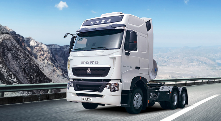 HOWO T7 Caminhão Trator Modelo 6X4 capa