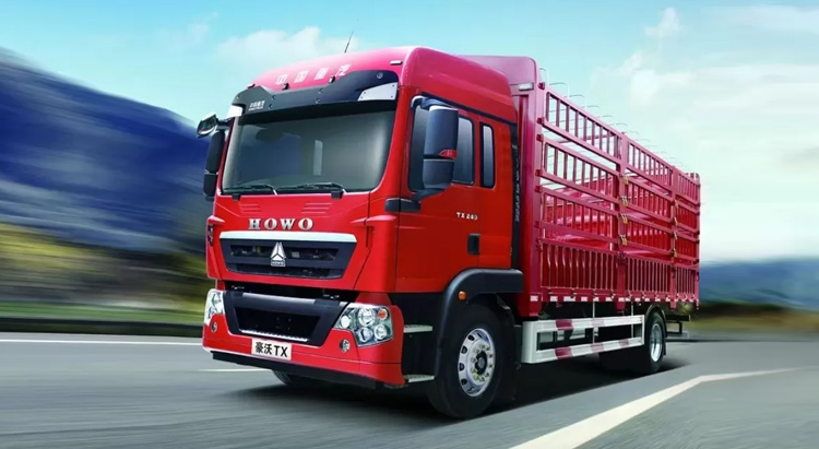 غطاء شاحنة شحن HOWO TX بقوة 300-440 حصان موديل 4X2
