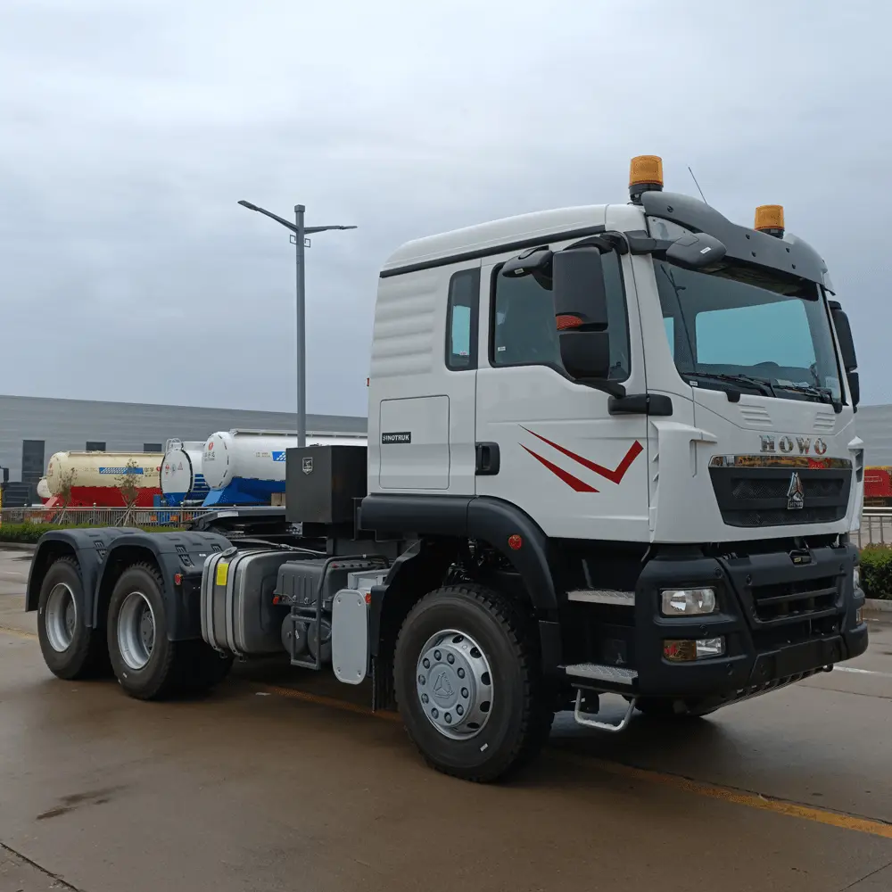Caminhão Trator HOWO TX 6X4