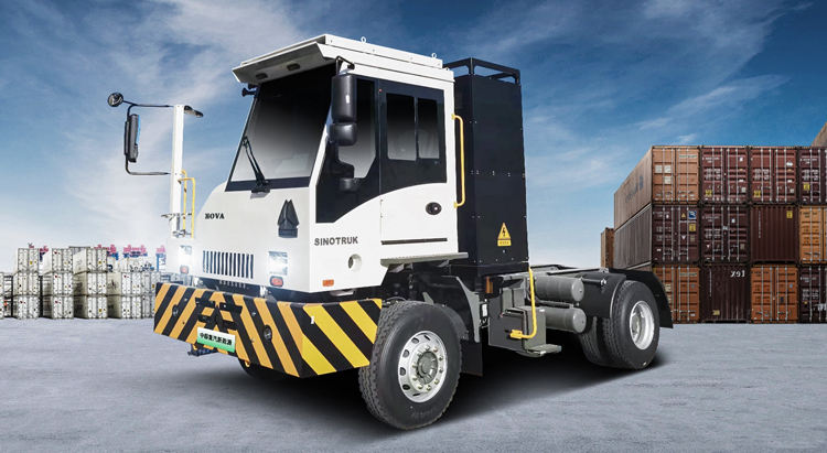 HOWO Pure Electric Single Side Dock Tractor Truck 102-116HP Model 4X2 cover